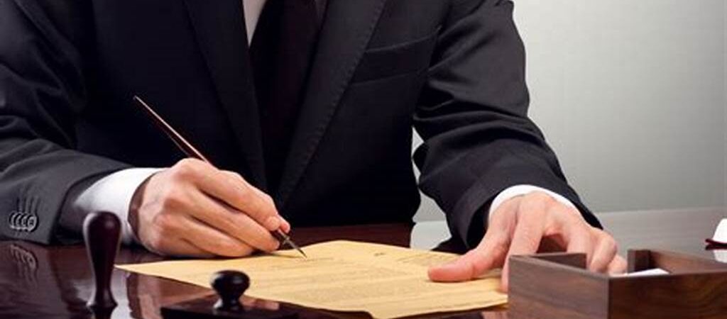 ممنوع الخروج کردن همسر برای گرفتن مهریه